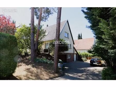 propriété 5 pièces 109 m²