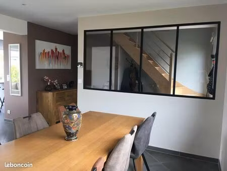pavillon 6 pièces 108 m²