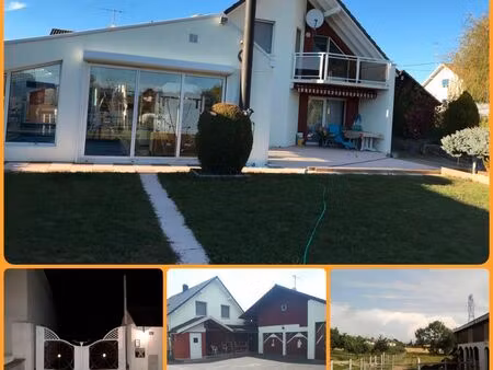 propriété avec 2 maisons