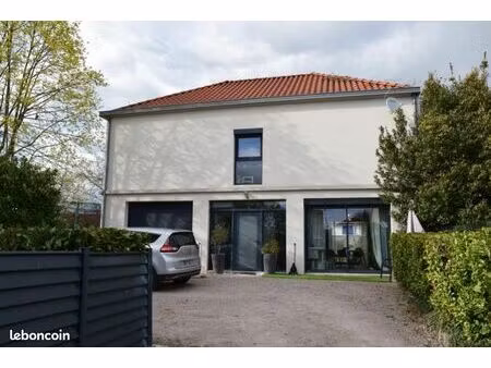 maison 4 pièces 110 m²