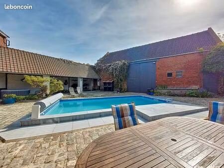 fermette+piscine+grange