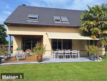 villa 6 pièces 162 m²