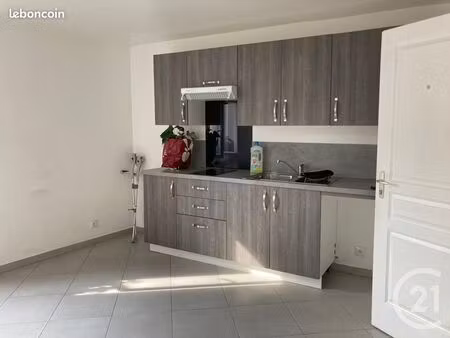 studio 1 pièce 16 m²