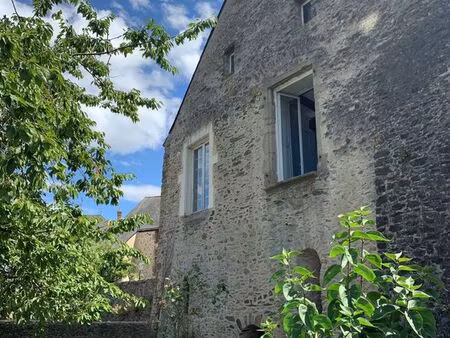 immeuble de rapport 6 lots loués – jardin 300 m² – centre historique