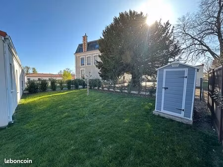 maison 3 chambres  jardin  garage à issoire