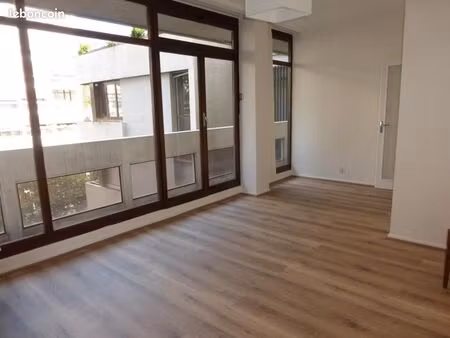 appartement 1 pièce 31 m²