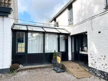 local commercial 50 m² mouvaux