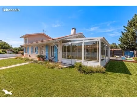 pavillon 5 pièces 135 m²