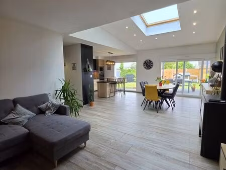 maison 6 pièces 146 m²
