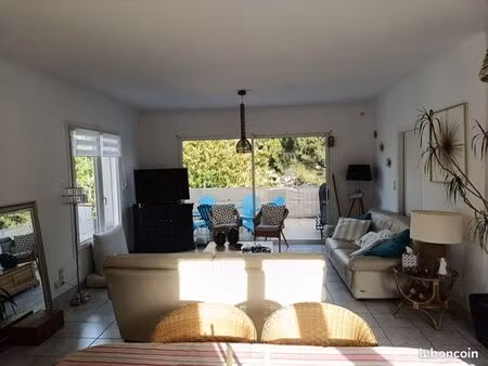 maison bourg