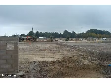 terrain 300 m² elne