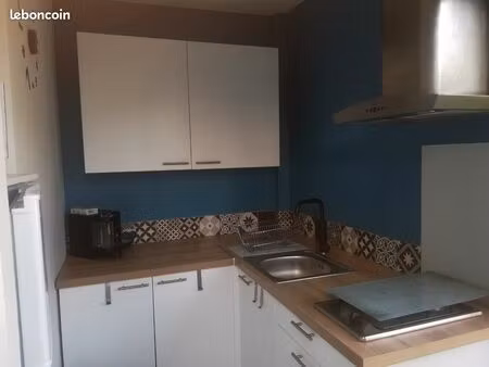 studio tout compris  clim +extérieur
