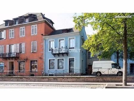 immeuble 10 pièces 214 m²