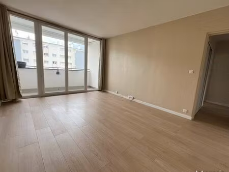 appartement 3 pièces 64 m²