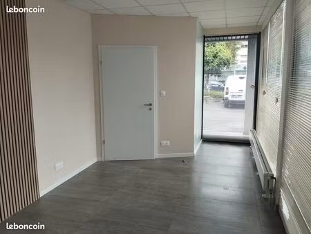 cabinet à louer pour professions en lien avec thérapeute