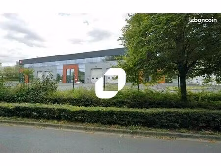local d'activité 399 m²