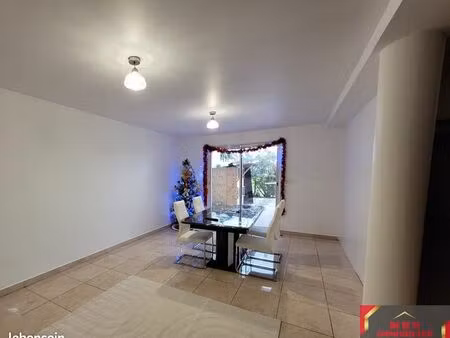 maison 9 pièces 115 m²