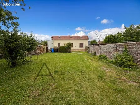 maison 5 pièces 93 m²