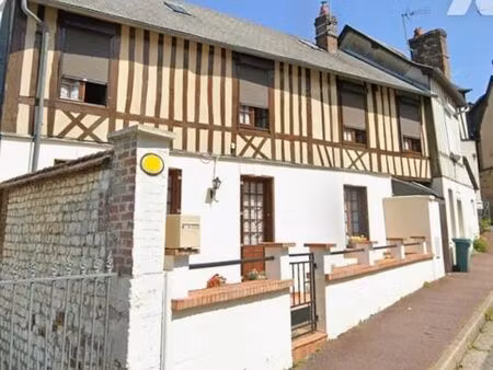 maison 6 pièces 90 m²