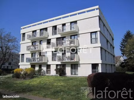 appartement 4 pièces 64 m²