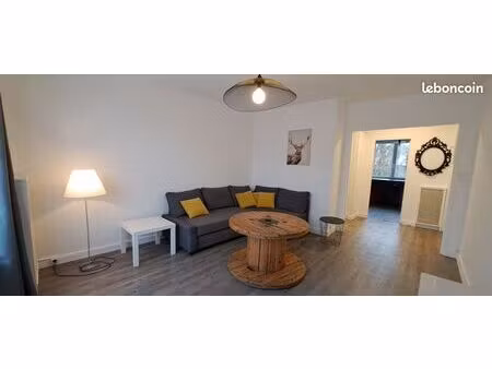 appartement t3 refait a neuf dans résidence très calme