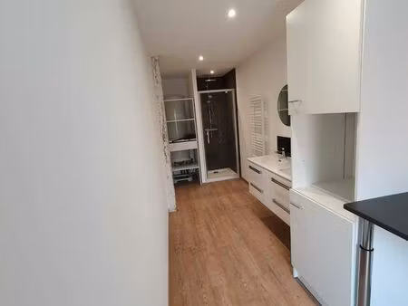 maison trois pièces 80 m2