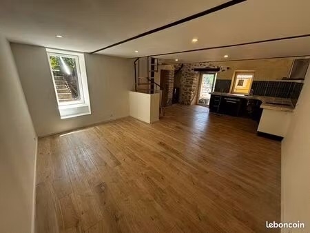 ? maison de village t4 ~ 90 m²