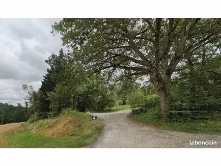 terrain constructible 1600 m² - prêt à bâtir & calme absolu