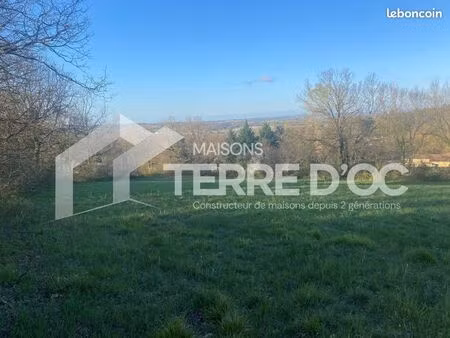 terrain 1 015 m² saix