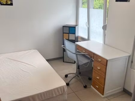 studios meublés pour étudiants – à deux pas de la faculté de droit  de l’imt et du lycée é