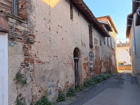 immeuble ancien à rénover – centre historique de gaillac