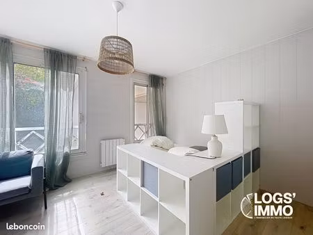 studio 1 pièce 26 m²