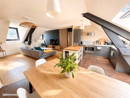 appartement 4 pièces 87m² (120m² au sol)