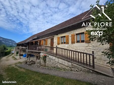 maison 5 pièces 156 m²