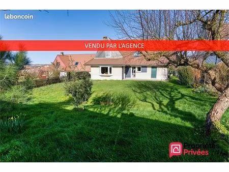 maison 8 pièces 131 m²
