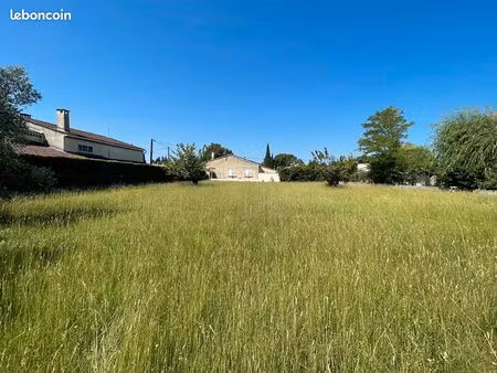 terrain 353 m² entraigues sur la sorgue