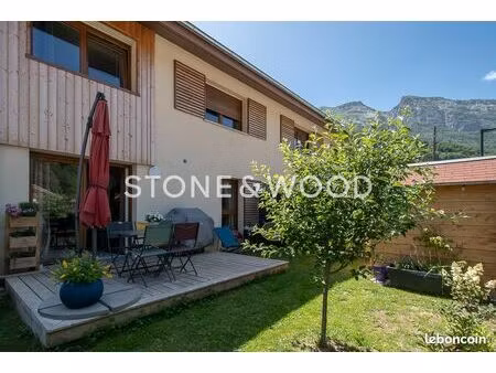 duplex 4 pièces 93 m²