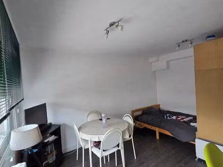 studio sur loos à louer