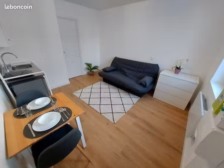 studio 1 pièce 20 m²