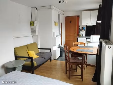 studio meublé au pied du métro et école ensaat edhec
