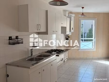 appartement 3 pièces 68 m²