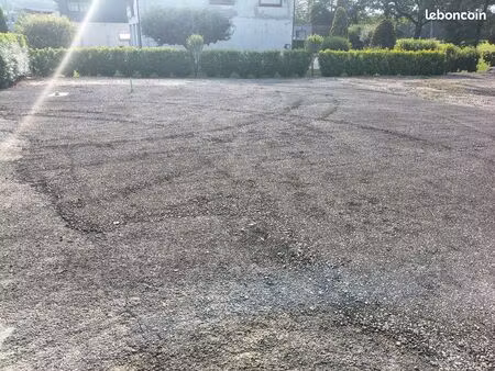 place pour stockage camping car zone industrielle viuz en sallaz