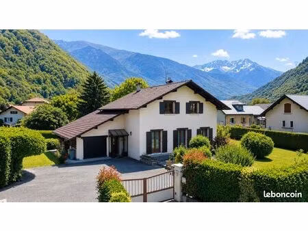 maison familiale 120 m² – terrain 1 220 m² – plaine de conflans