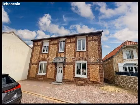 maison de ville 4 pièces 93 m²