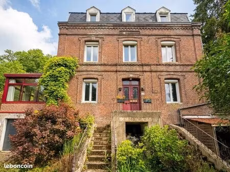 maison 6 pièces 150 m²