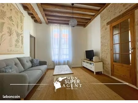 appartement 3 pièces 77 m²