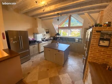 triplex entièrement meublé 95m2 - libre 1er août