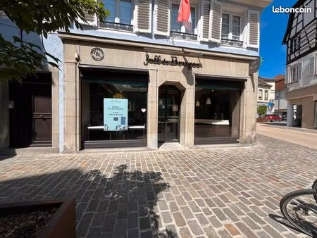 local commercial 82 m² sélestat
