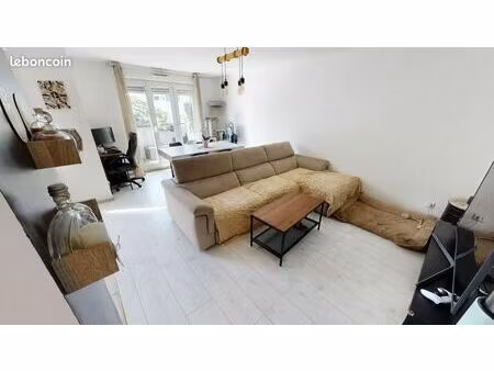 appartement 3 pièces 65 m²