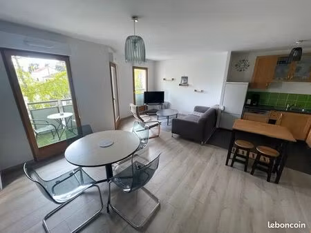 t4 rezé meublé rénové